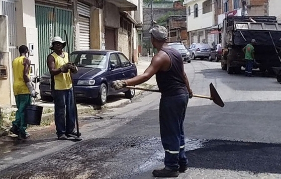 Empav realiza recomposição asfáltica em ruas de nove bairros