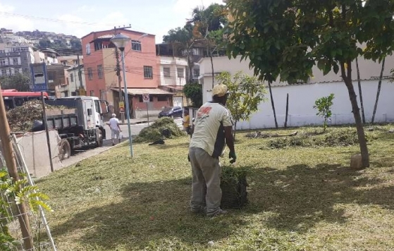 Empav finaliza serviços de zeladoria nos bairros Mariano Procópio e Vitorino Braga