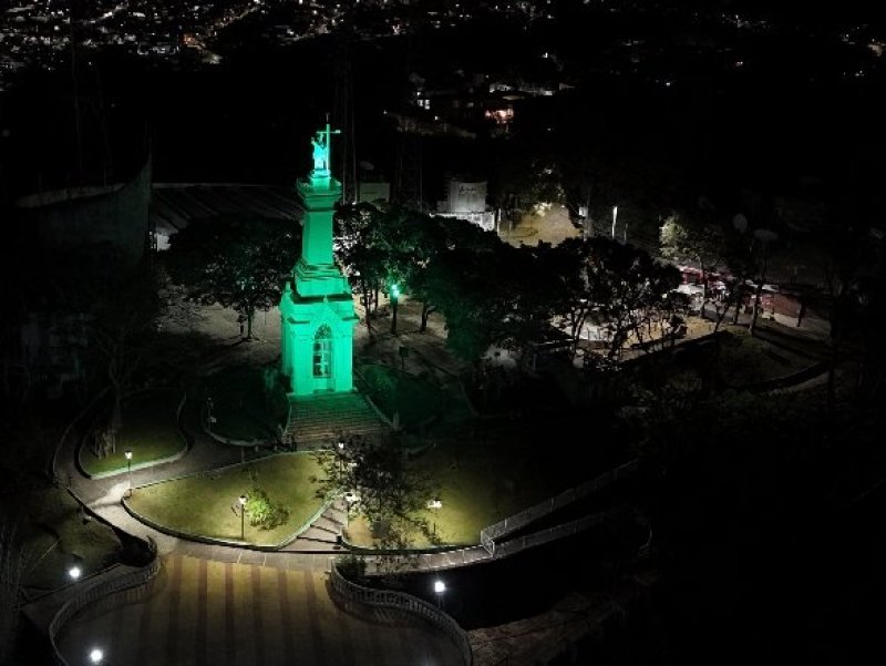 Julho Verde: Ponte Wilson Coury Jabour Jr. e Morro do Cristo ganham iluminação especial pela campanha de prevenção ao câncer de cabeça e pescoço Julho Verde: Ponte Wilson Coury Jabour Jr. e Morro do Cristo ganham iluminação especial pela campanha de prevenção ao câncer de cabeça e pescoço