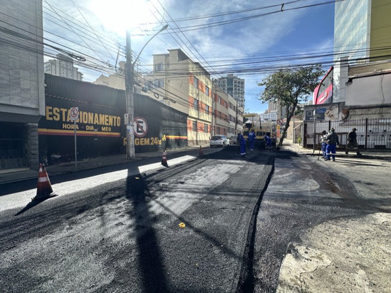 Empav conclui recapeamento da Rua Dr. Romualdo e inicia obras em duas novas vias nesta segunda-feira, 22