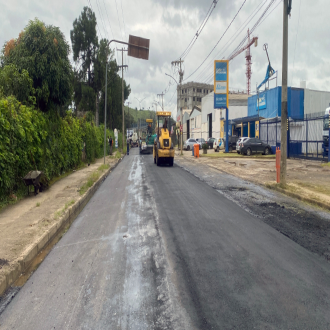 PJF entra na reta final de recapeamento na Avenida Antônio Simão Firjan no Distrito Industrial