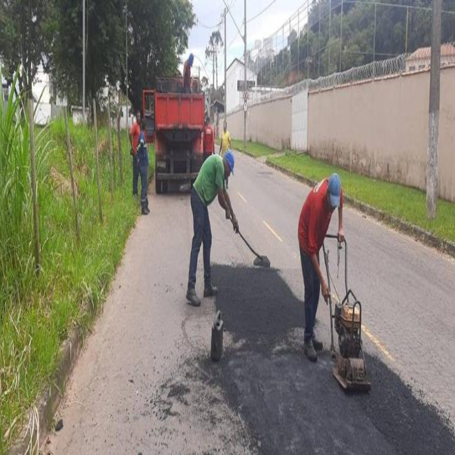 Prefeitura realiza operação tapa-buracos no Furtado de Menezes e outros 17 bairros nesta terça-feira, 21