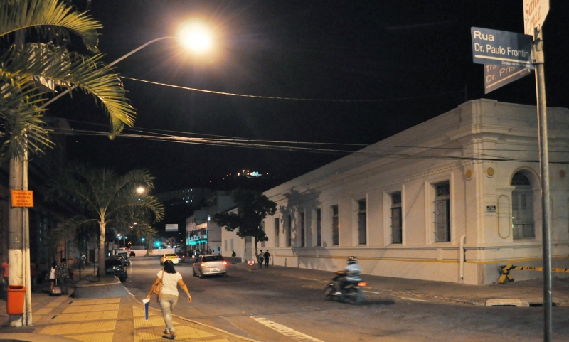 Prefeitura melhora iluminação da Travessa Doutor Prisco