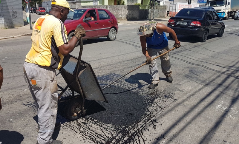 Empav realiza operação tapa-buracos na Cidade Alta