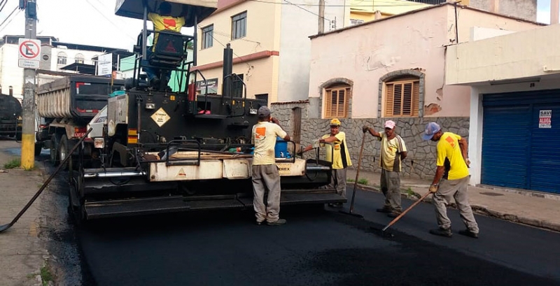 Empav inicia asfaltamento na região leste