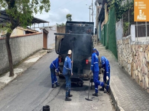 PJF realiza operação tapa-buracos em quase 40 bairros nesta semana