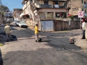 Empav realiza recapeamento asfáltico no bairro Vale do Ipê