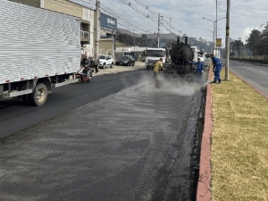 Prefeitura segue com obras de revitalização da Avenida JK