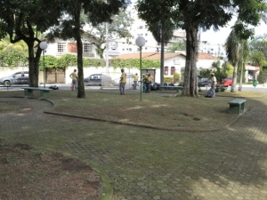 Setor de parques e jardins da Empav atua em dez bairros