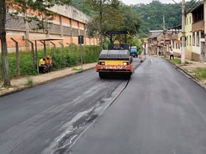 Empav inicia asfaltamento com recursos do Finisa